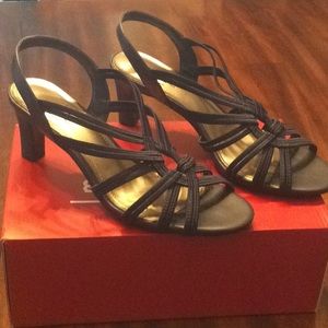 New Impo Flex Noah shoe